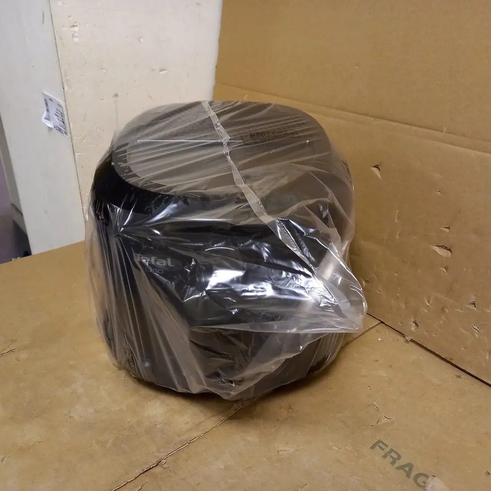 TEFAL UNO FF203840 DEEP FAT FRYER BLACK