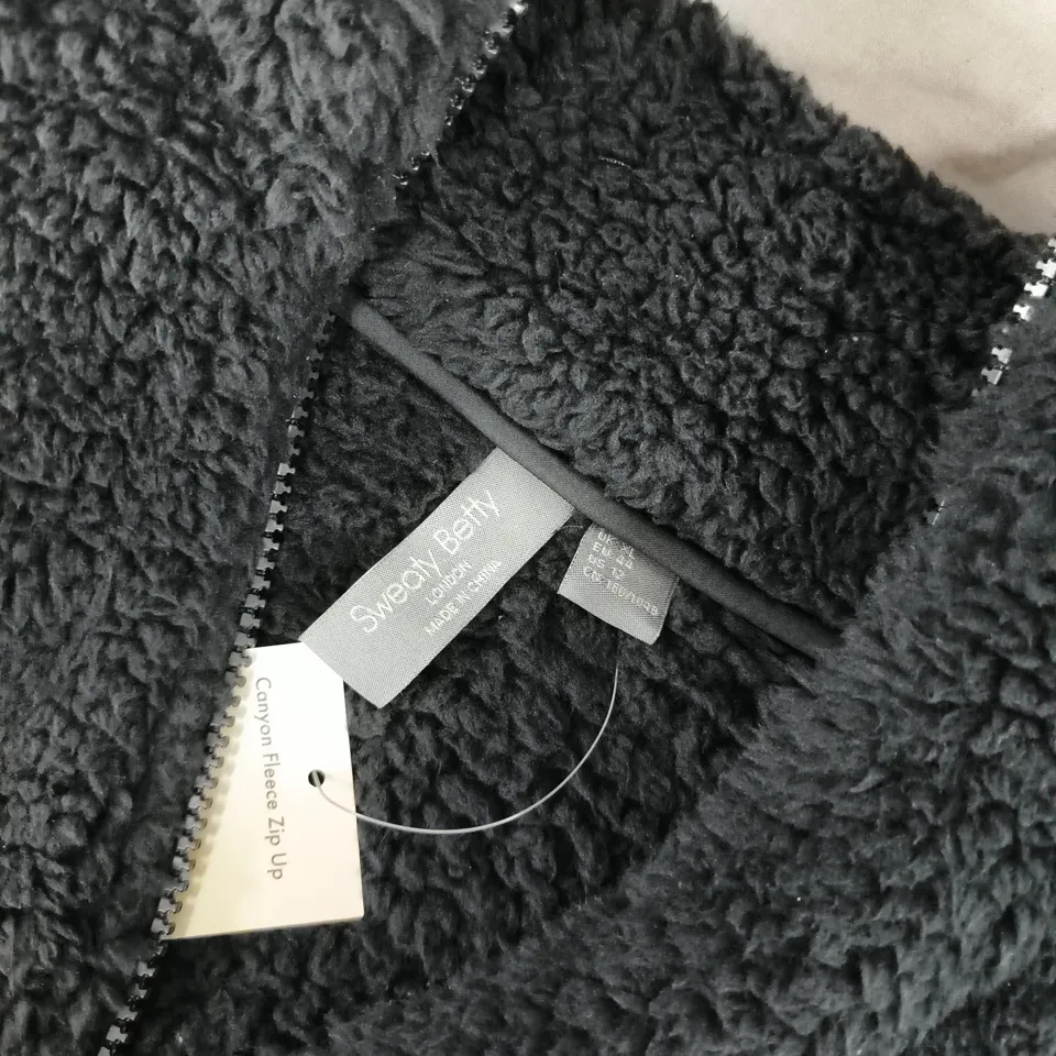 SWEATY BETTY CANYON FLEECE ZIP UP JACKET – BLACK, XL