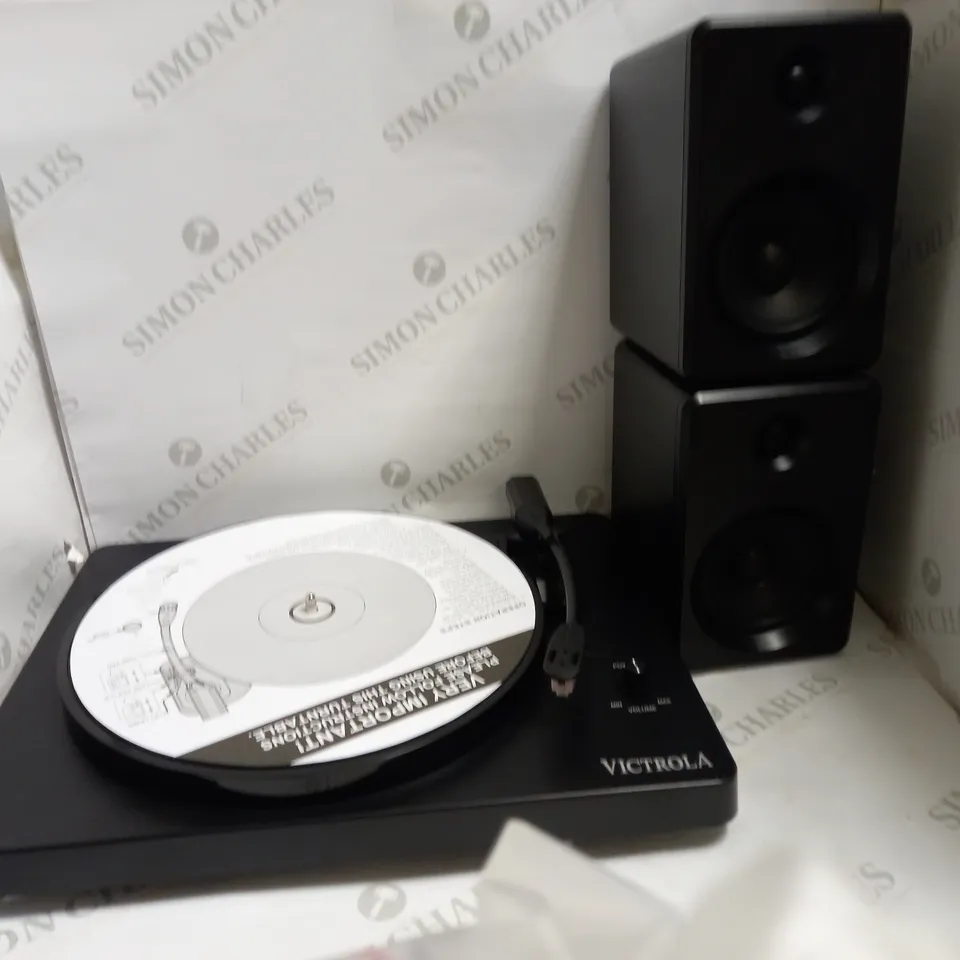 VICTROLA MODERN BLUETOOTH STEREO TURNTABLE