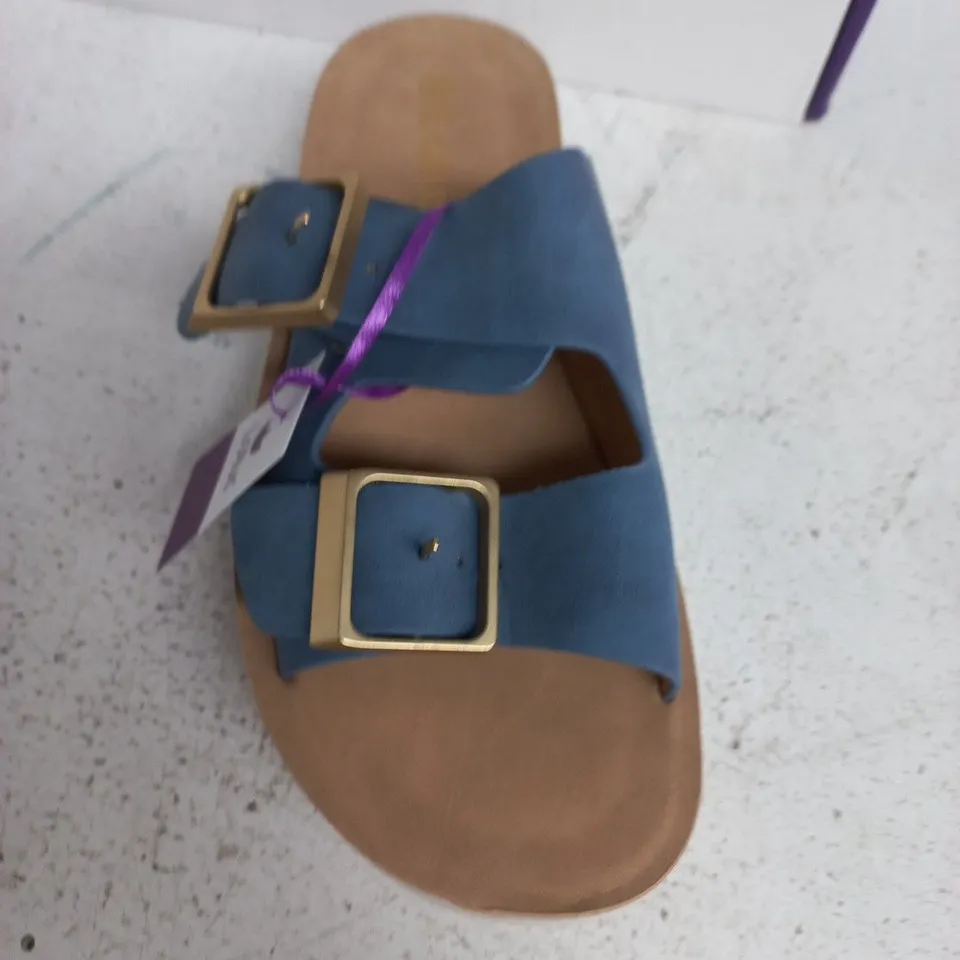 BOXED LOTUS VOLOS SANDALS IN BLUE - EU 37