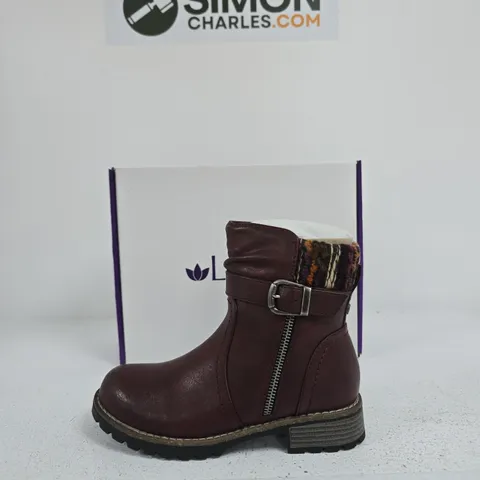 WOMENβS BURGUNDY LEATHER ANKLE BOOT WITH SIDE ZIP & BUCKLE SIZE EU 36