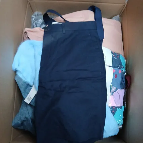 LARGE BOX OF ASSORTED CLOTHING ITEMS IN VARIOUS SIZES, STYLES AND COLOUR 