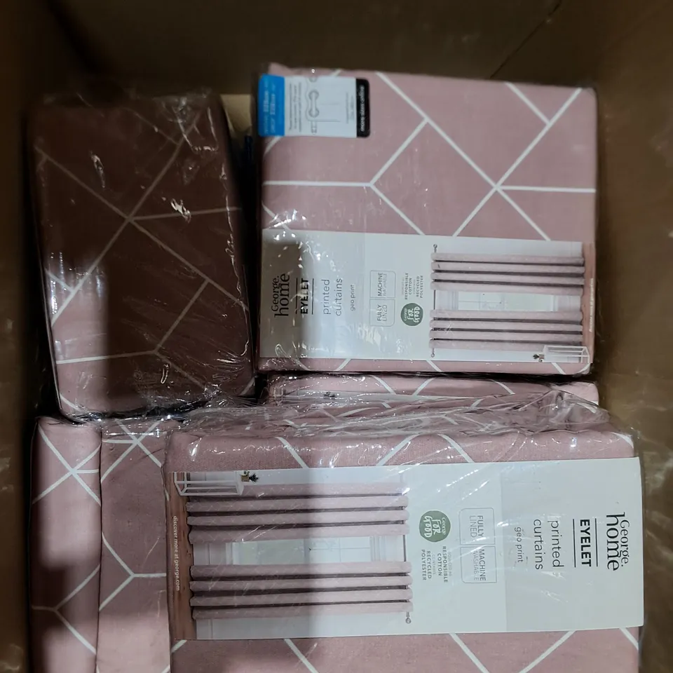 APPROXIMATELY 8 SEALED EYELET PRINTED CURTAINS W 228CM X D 228CM