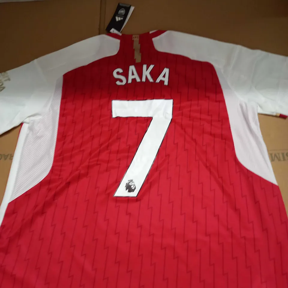 ARSENAL FC HOME SHIRT WITH SAKA 7 ON THE BACK SIZE XXL