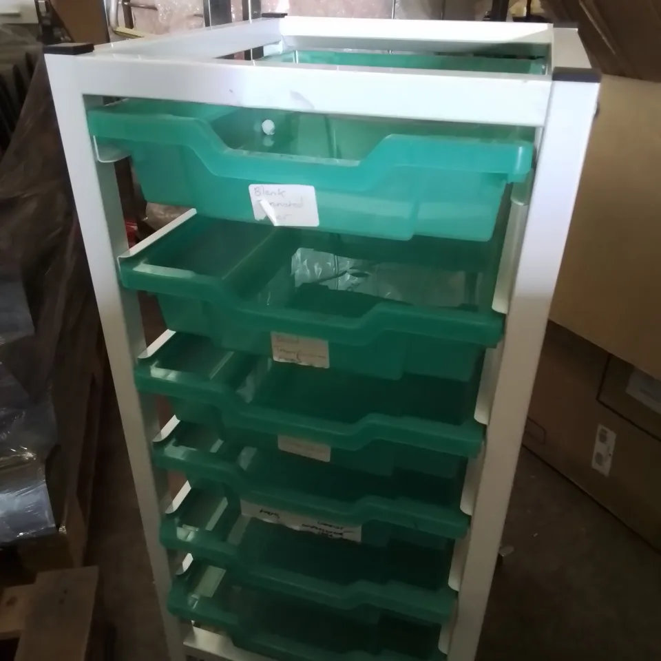 PALLET OF THREE METAL TROLLEYS WITH 6 TRAYS