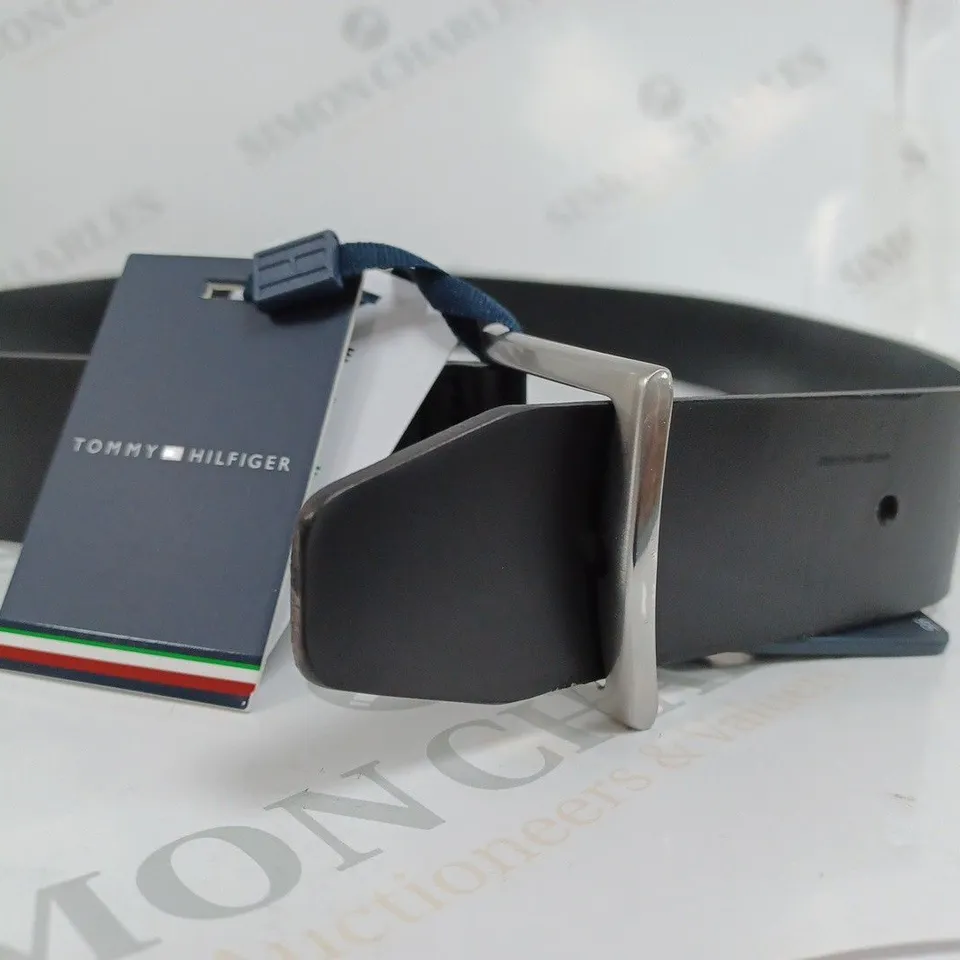 TOMMY HILFIGER NEW DENTON BELT - 95CM