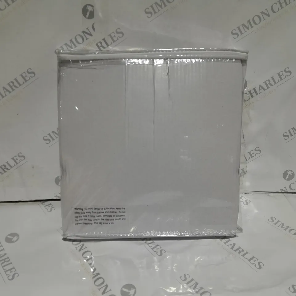 BOXED COZEE HOME PRINTED CONFETTI VELVETSOFT DUVET SET IN SILVER GREY - KING SIZE 