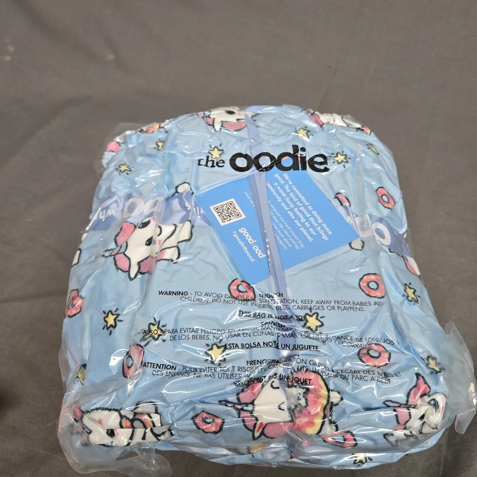 SEALED OODIE OVERSIZED HOODED BLANKET - UNICORNS