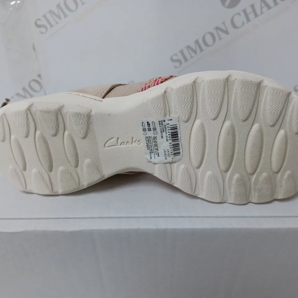 PAIR OF CLARK'S EASE SANDALS IN SAND/COMBI SIZE 4