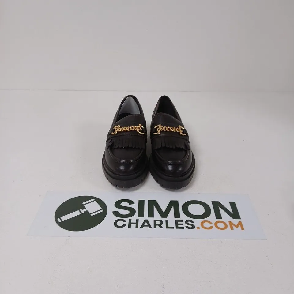 LAURA CHUNKY LOAFER - BLACK LEATHER, UK 8 