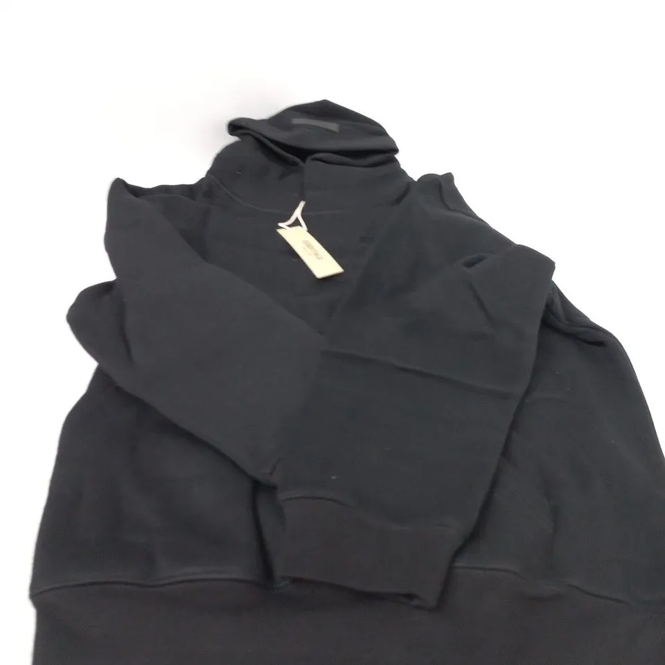 FEAR OF GOD ESSENTIALS HOODIE – BLACK, SIZE L