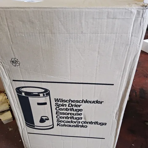 BOXED THOMAS SPIN SDRYER Model 2800SD WHITE
