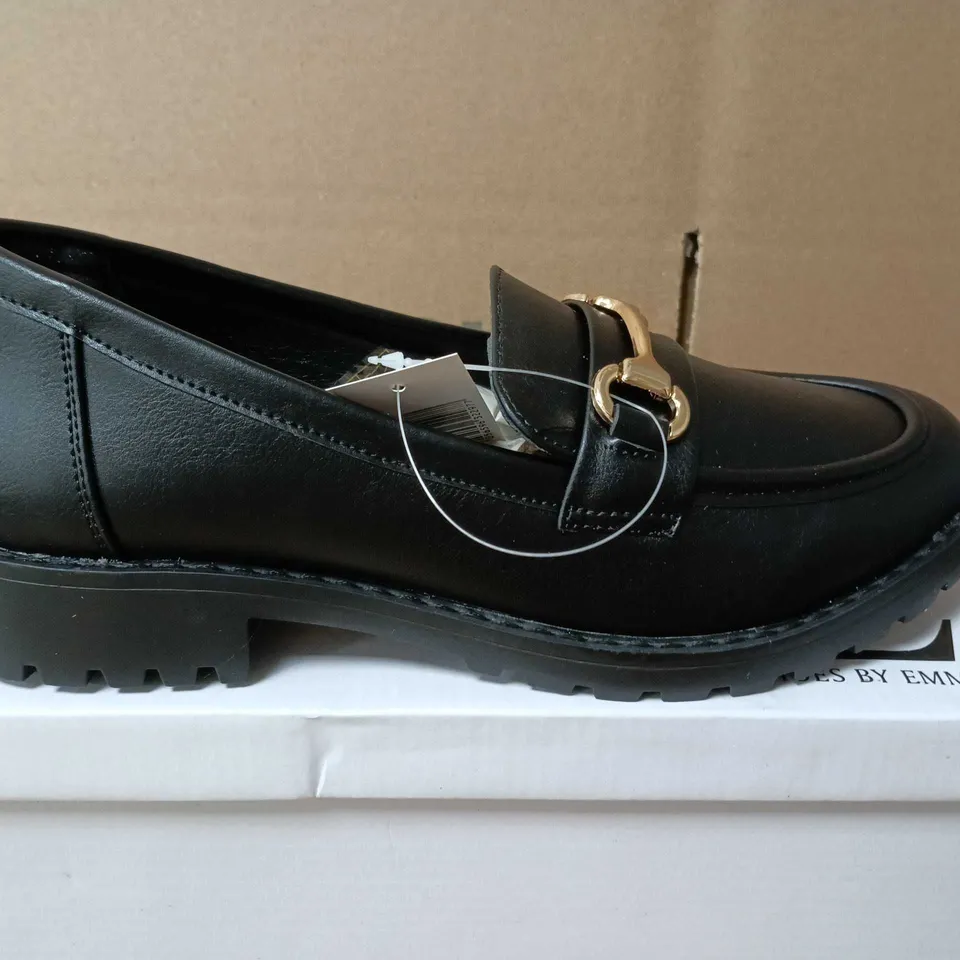 BOXED PAIR OF SHOES BY EMMA GODIVA BLACK PU LOAFERS - UK 5