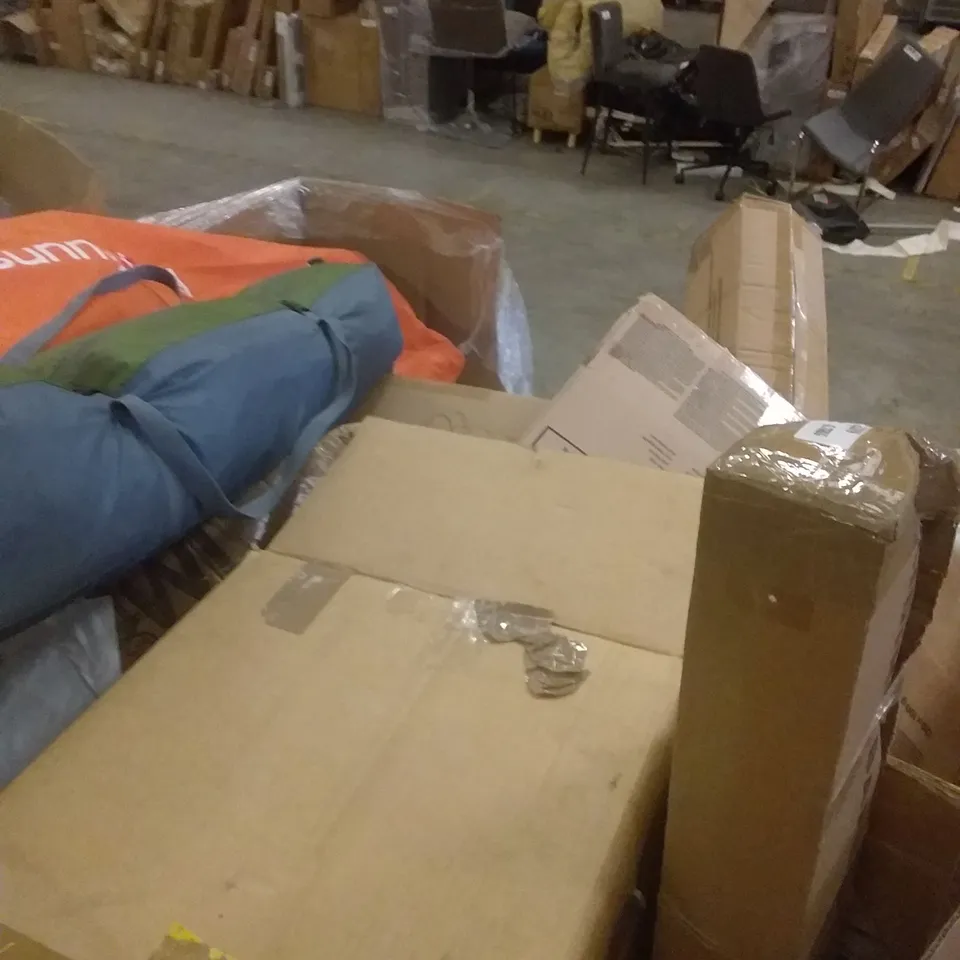 PALLET OF ASSORTED ITEMS INCLUDING PVC BACKDROP, IMEK SCOOTER , HEATED FOOT MASSAGER ,LAP DESK , LASER TONER CARTRIDGE 