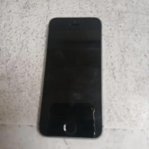 IPHONE 5S – SPACE GREY