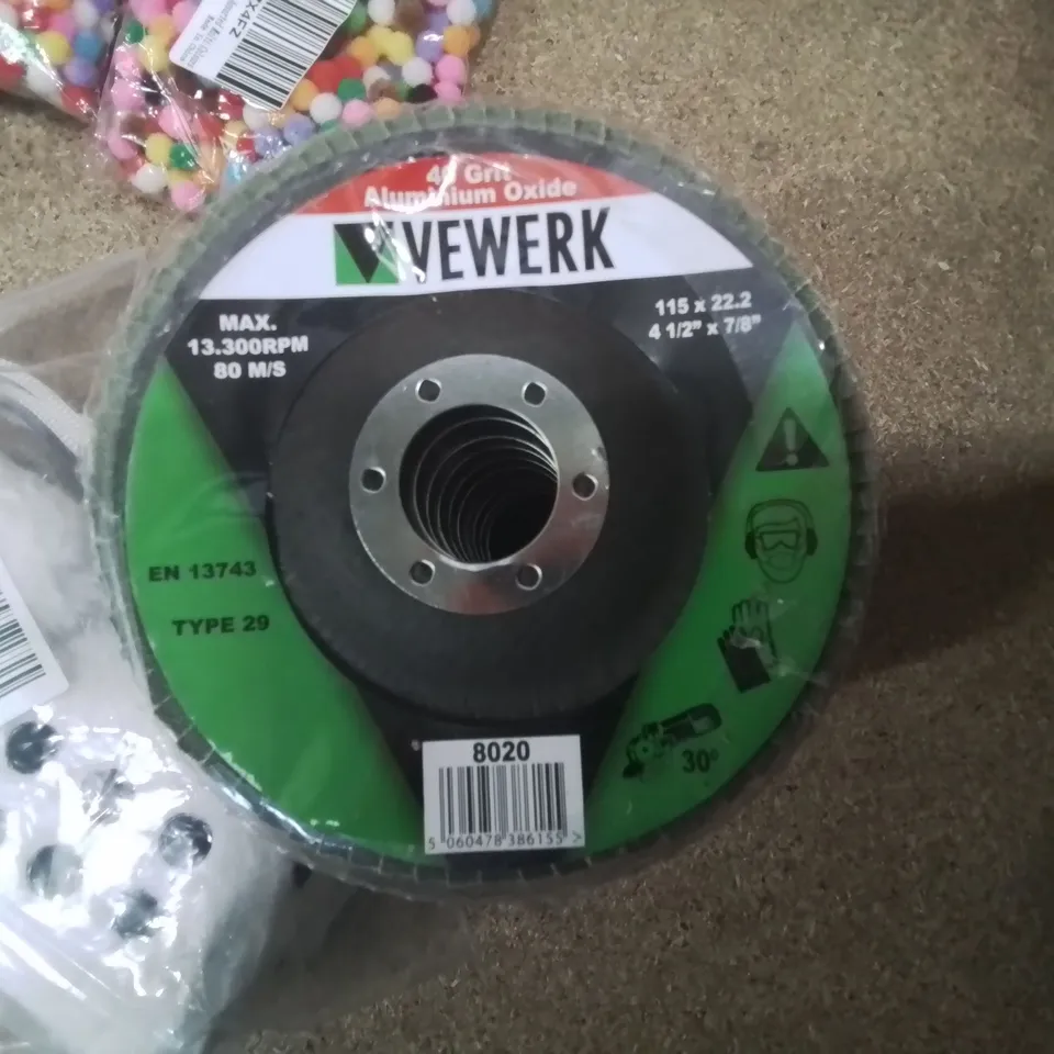 APPROXIMATELY 5 BRAND NEW BOXED ITEMS.