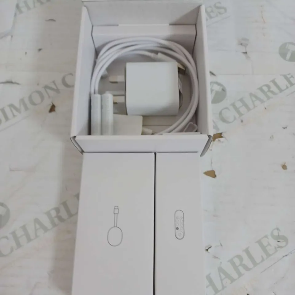 BOXED GOOGLE CHROMECAST 