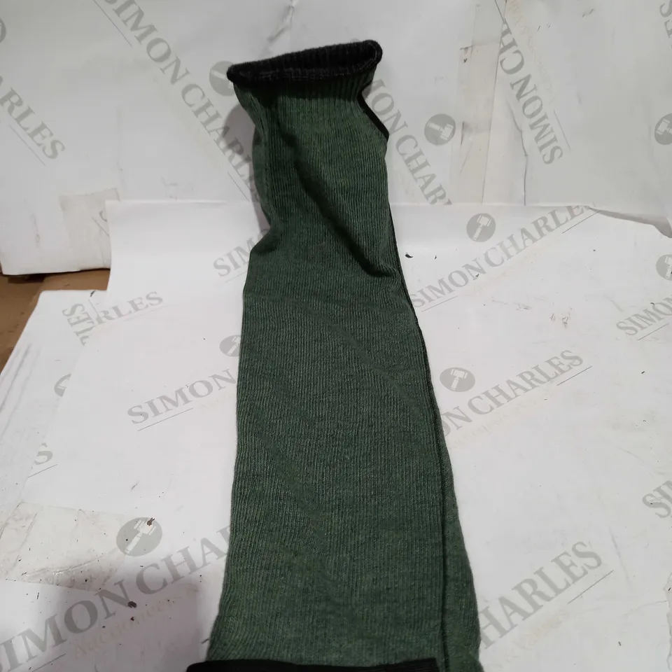 LOT OF APPROXIMATELY 80 TILSATEC 85-5221 21 INCH CUT RESISTANT SLEEVES