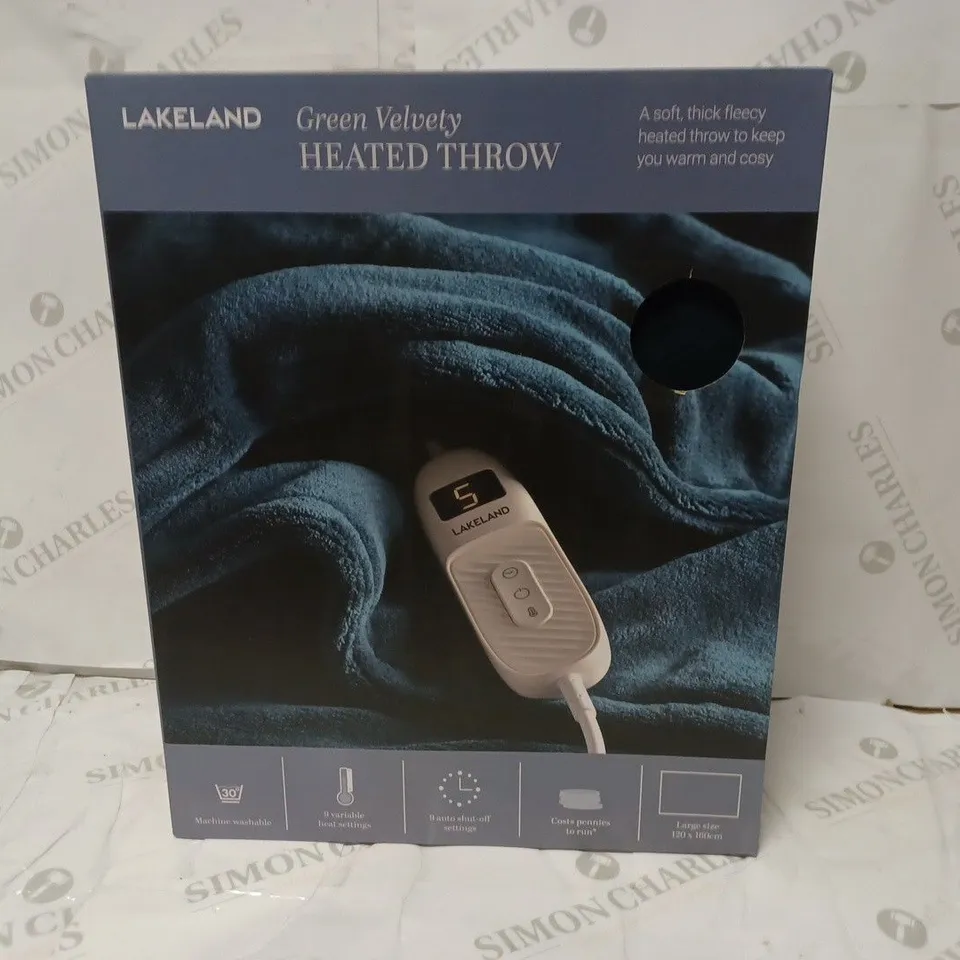 LAKELAND GREEN VELVETY HEATED THROW