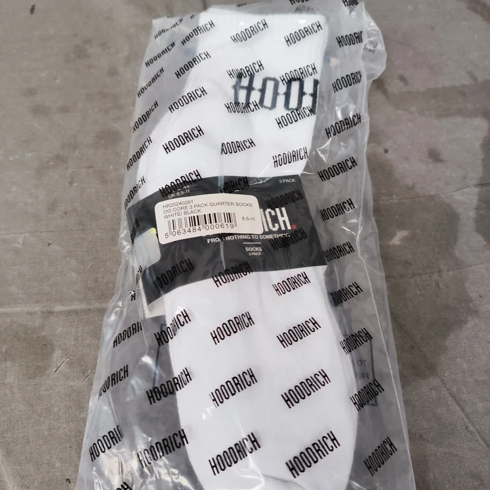 UK 8-11 HOODRICH CORE 3-PACK QUARTER SOCKS – WHITE/BLACK
