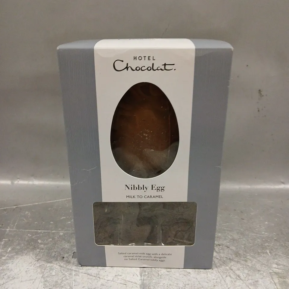 HOTEL CHOCOLAT NIBBLY EGG MILK TO CARAMEL 210G