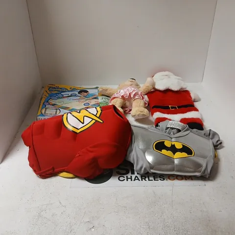 BOX OF APPROXIMATELY 25 ASSORTED TOYS/RELATED ITEMS TO INCLUDE THE FLASH COSTUME, BATMAN COSTUME, AQUADOODLE, FATHER CHRISTMAS HOT WATTLE BOTTLE, BABY BALLET SOFT TOY ETC