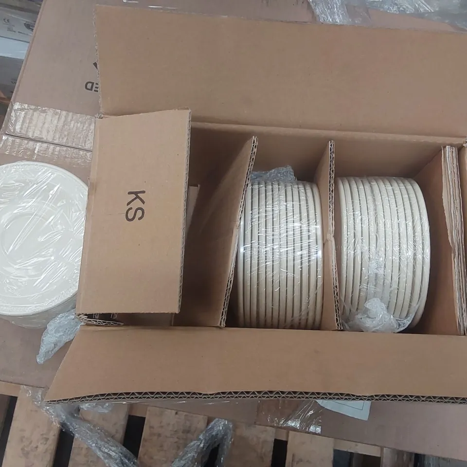 BOX CONTAINING APPROXIMATELY 36x BRAND NEW STEELITE 15.25CM MONTE CARLO SAUCERS