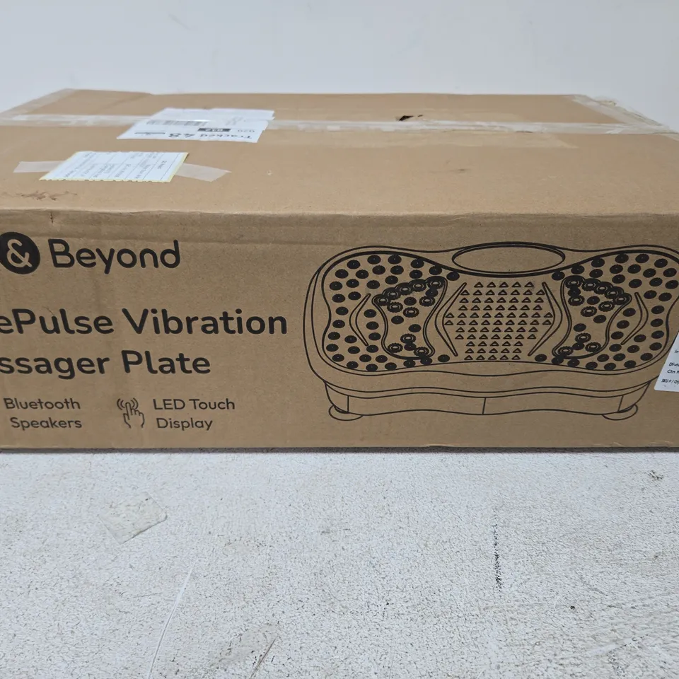 BLISS & BEYOND COREPULSE VIBRATION MASSAGER PLATE – BOXED