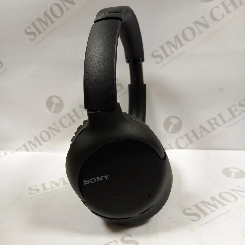 SONY WH-CH710N NOISE CANCELLING WIRELESS HEADPHONES