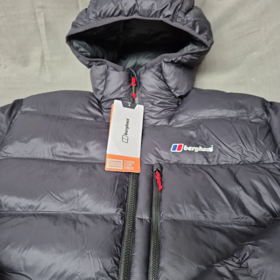 BERGHAUS HOODED JACKET - SIZE XL