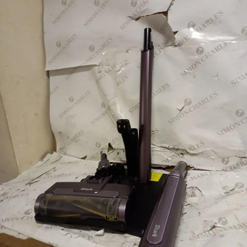 SHARK WANDVAC LIGHTWEIGHT CORDLESS HANDHELD VACUUM CLEANER 