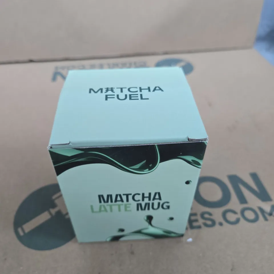 TOTE OF APPROXIMATELY 15 ASSORTED ITEMS TO INCLUDE: MATCHA CUP