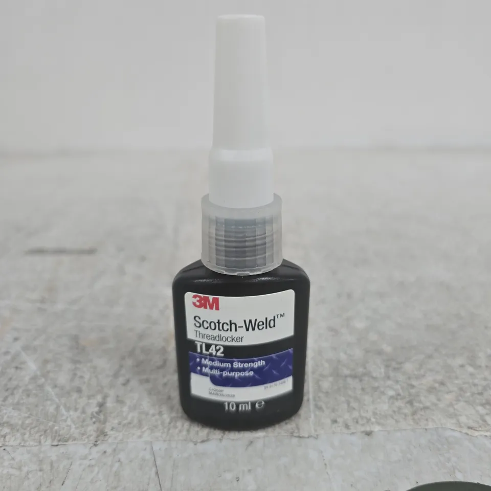 3M SCOTCH-WELD TL42 THREADLOCKER, 10 ML