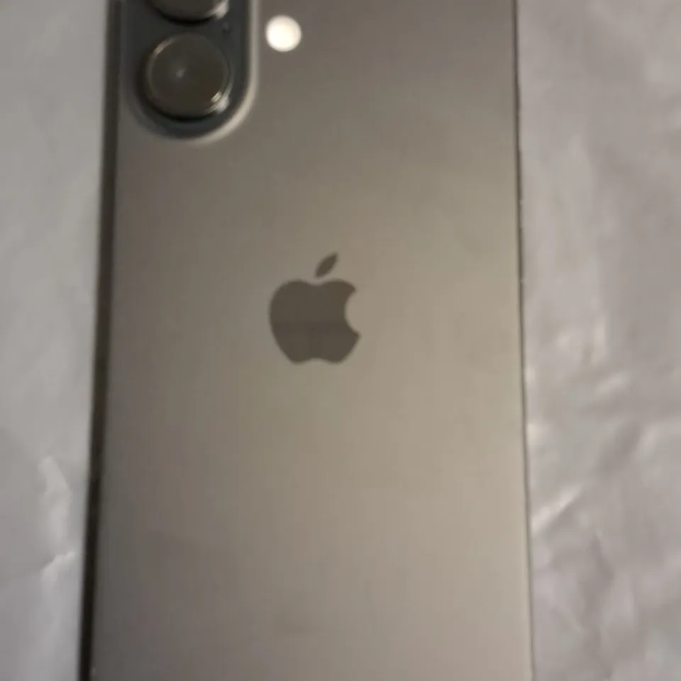 BOXED APPLE IPHONE 16 256GB IN BLACK 