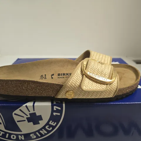 BOXED PAIR OF BIRKENSTOCK MADRID BIG BUCKLE SANDALS -RAFFIA NATURAL – WOMEN'S UK 7.5 