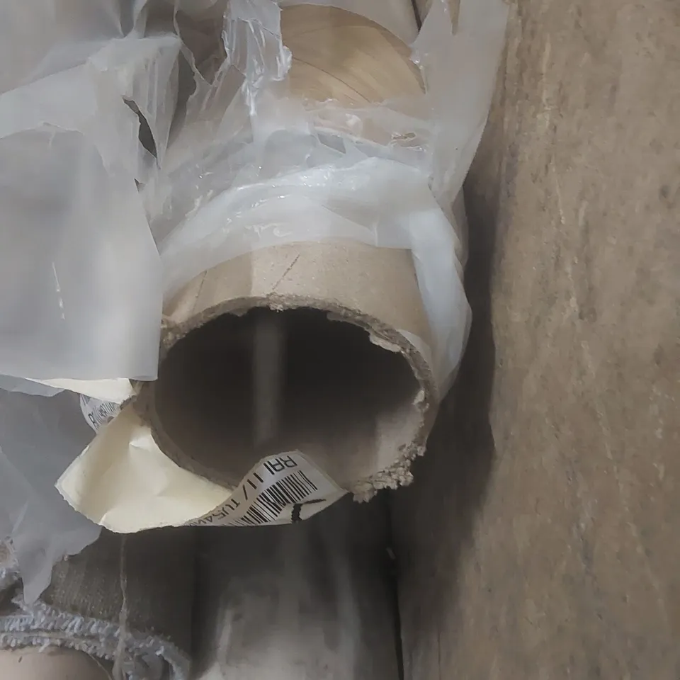 ROLL OF QUALITY FOUNDATIONS ASHDOWN FLOORING - APPROXIMATELY 3.55 X 3M