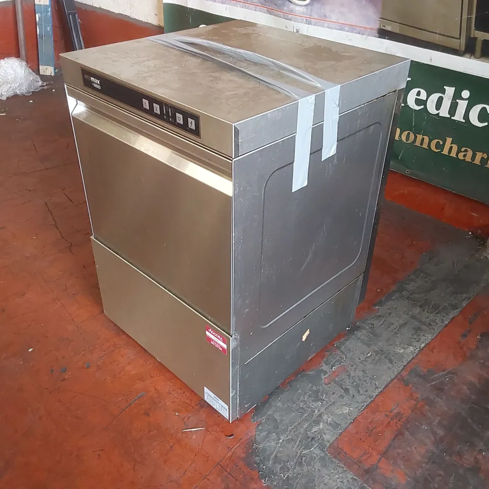HOBART ECOMAX 502-14 COMMERCIAL UNDERCOUNTER DISHWASHER