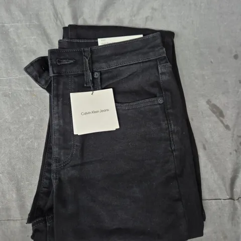 CALVIN KLEIN JEANS HIGH RISE FLARED JEANS IN BLACK SIZE W30