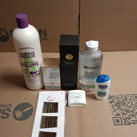 APPROXIMATEY 20 ASSORTED HEALTH AND BEAUTY PRODUCTS TO INCLUDE - AUSSIE AUSSOME VOLUME SHAMPOO - GARNIER MICELLAR WATER AND RITUALS HAND BALM