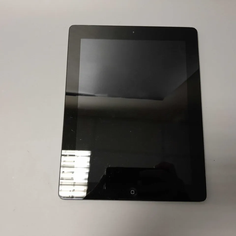 APPLE IPAD MODEL A1395 16GB