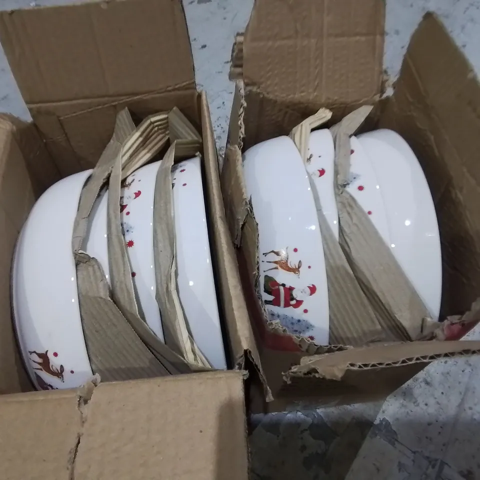 LARGE QUANTITY OF ASSORTED SEASONAL COOKWARE TO INCLUDE SHAPED MUGS, SNOWFLAKE NIBBLE BOWLS AND GINGERBREAD CAPPUCCINO MUGS