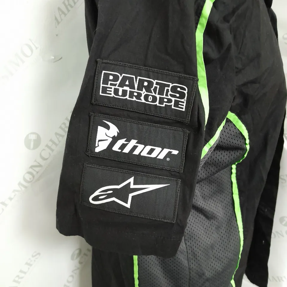 KAWASAKI RACING TEAM MONSTER ENERGY SHIRT IN GREEN AND BLACK SIZE M/L