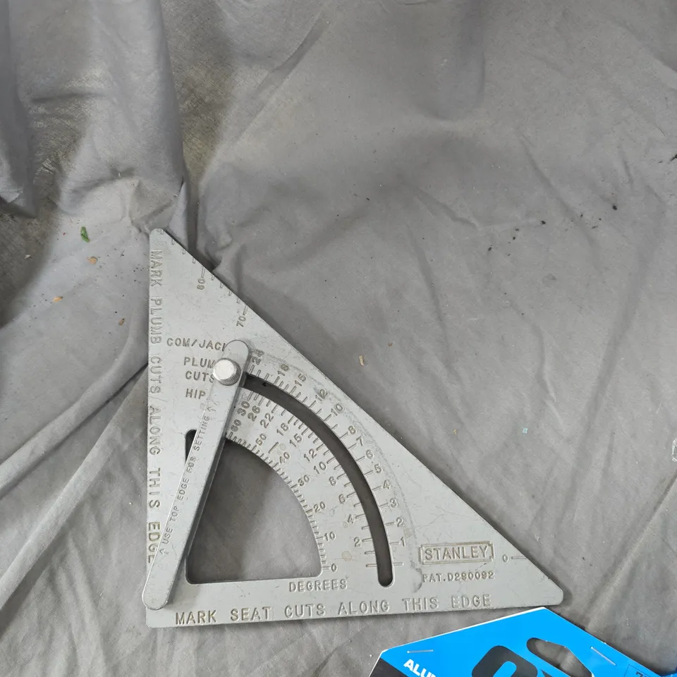 2X RAFTER SQUARES  1 STANLEY 1 OX