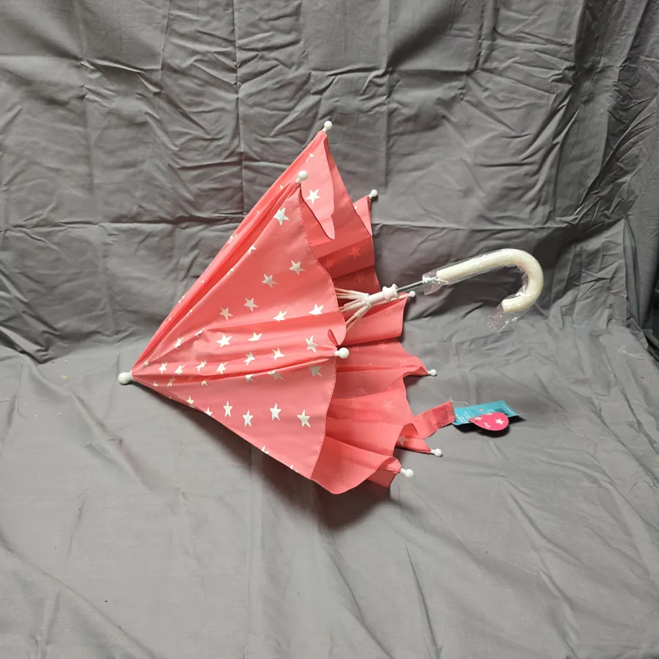  APPROXIMATELY FIVE PCS HOLLY & BEAU PINK STAR UMBRELLA
