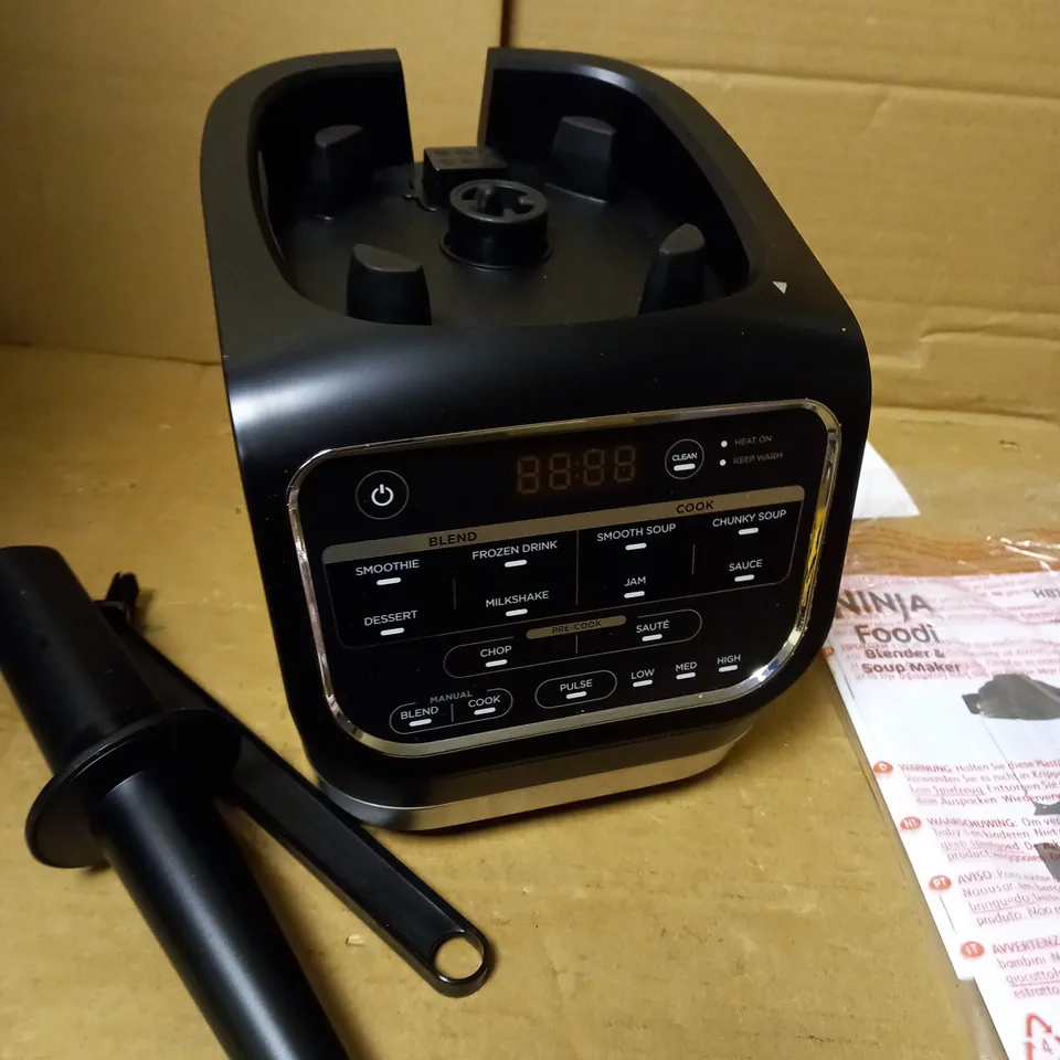 NINJA BLENDER & SOUP MAKER 
