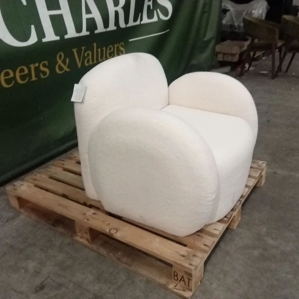 QUALITY DESIGNER BOUCLE FABRIC CHAIR