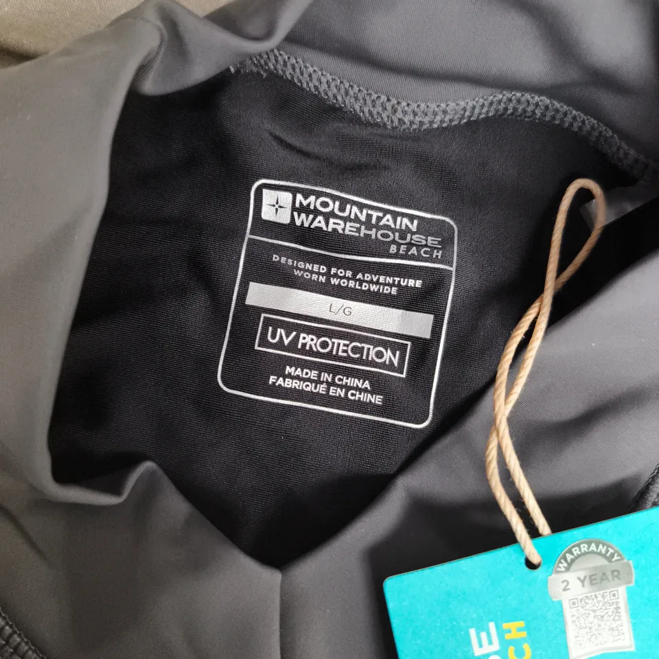MOUNTAIN WAREHOUSE RASH VEST IN DARK GREY - LARGE