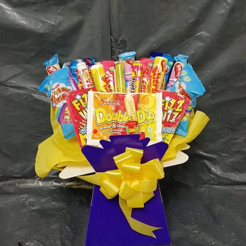 BOXED GIANT RETRO SWEET BOUQUET 