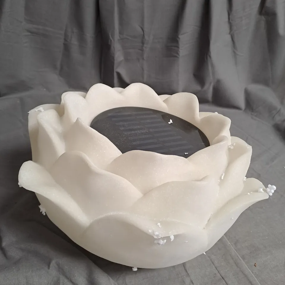 BOXED MY GARDEN STORIES LARGE LED LOTUS LIGHT
