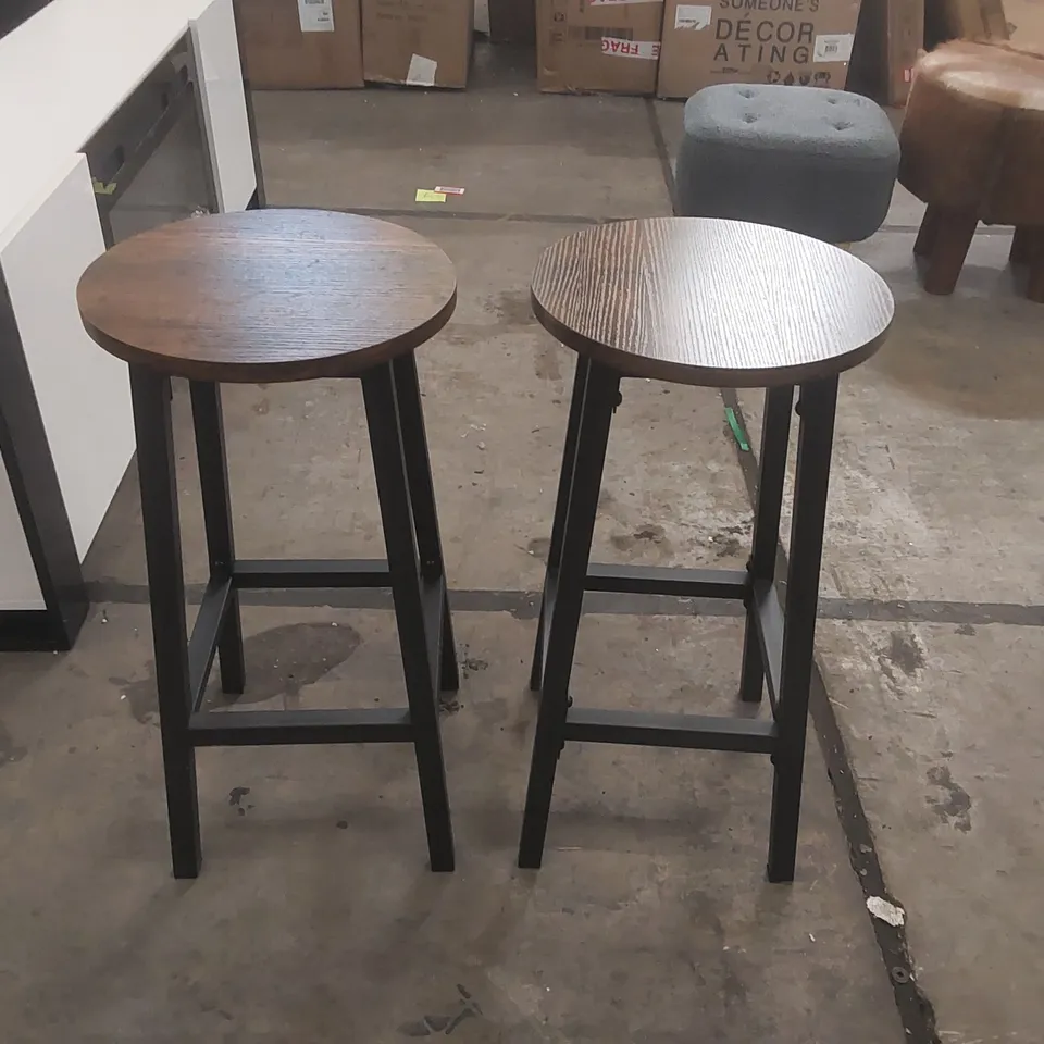 PAIR OF DESIGNER WOODEN BAR STOOLS WITH METAL BASE
